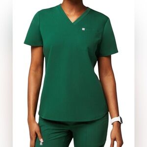 NWOT Fabletics Green V-Neck Scrub Top